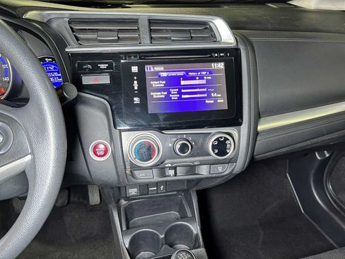 Used 2015 Honda Fit EX image 31