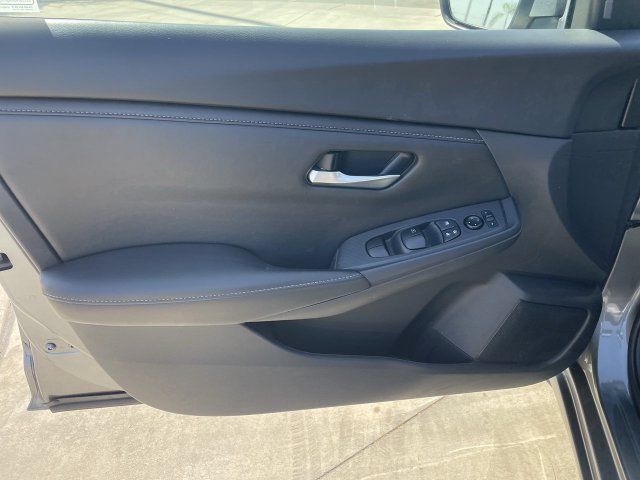 Used 2024 Nissan Sentra SV FWD image 20