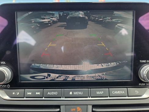 Used 2022 Nissan Altima 2.5 SL FWD image 18