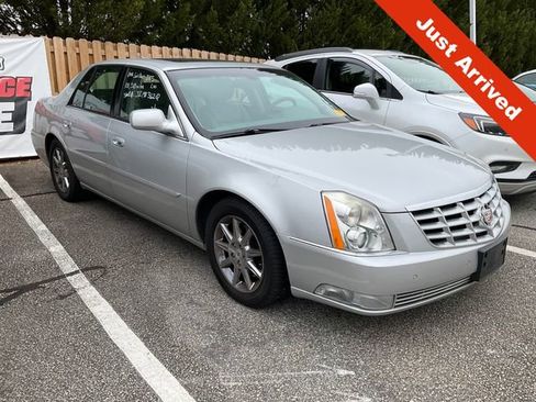 Used 2011 Cadillac DTS Luxury image 1