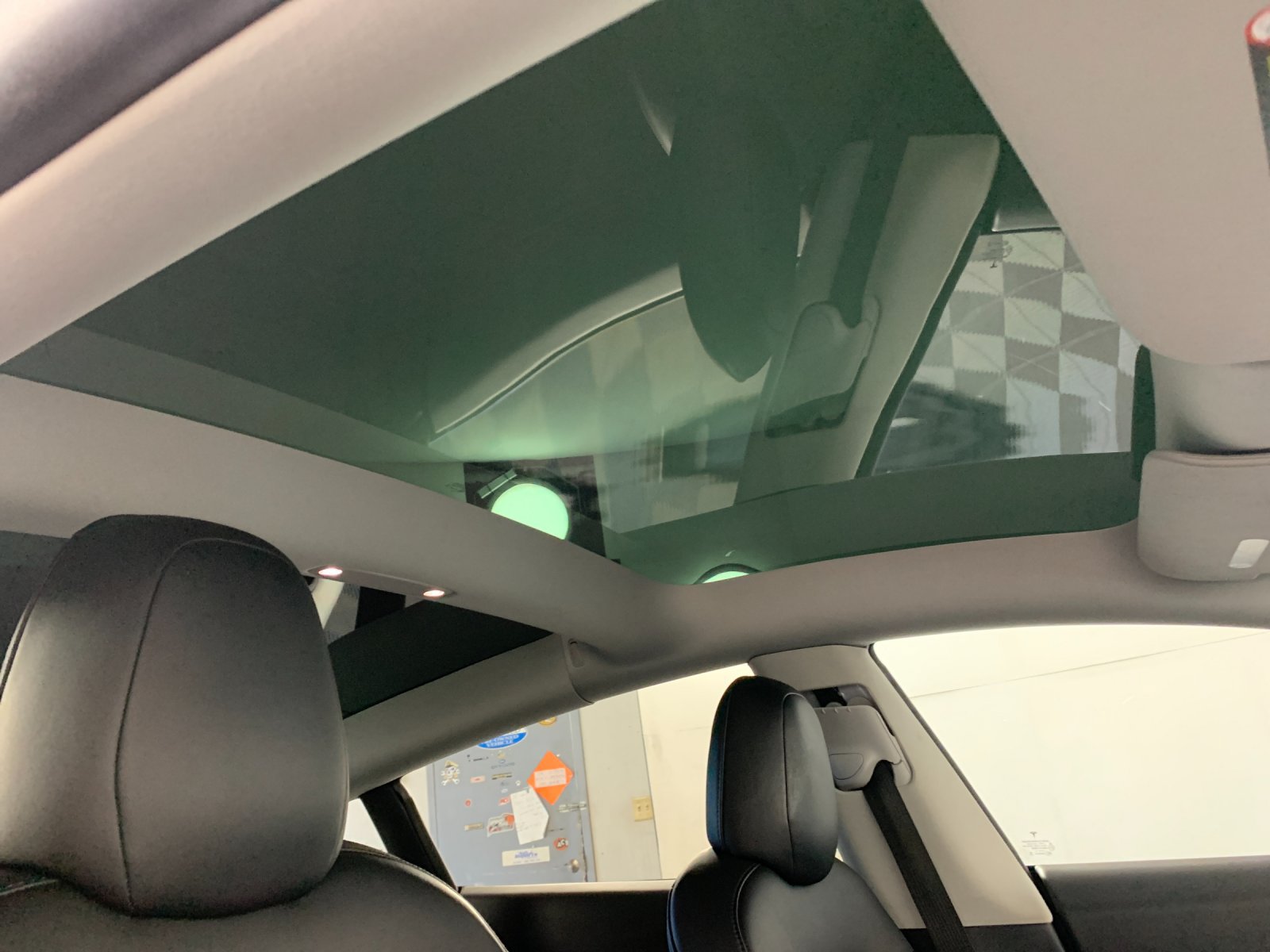 Used 2022 Tesla Model 3 Long Range AWD/4WD image 36