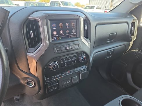 Used 2025 Chevrolet Silverado 1500 Custom Trail Boss AWD/4WD image 24