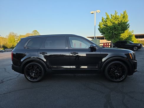 Used 2021 Kia Telluride SX w/ SX Prestige Package AWD/4WD image 2