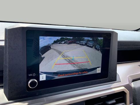 Used 2025 Toyota Tacoma SR5 RWD image 26