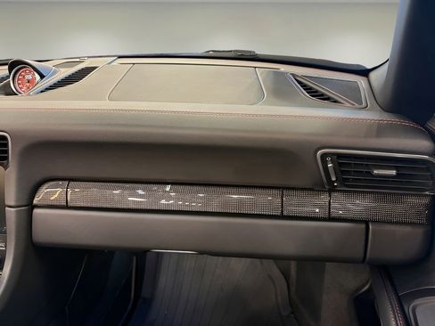 Used 2018 Porsche 911 Turbo S image 35