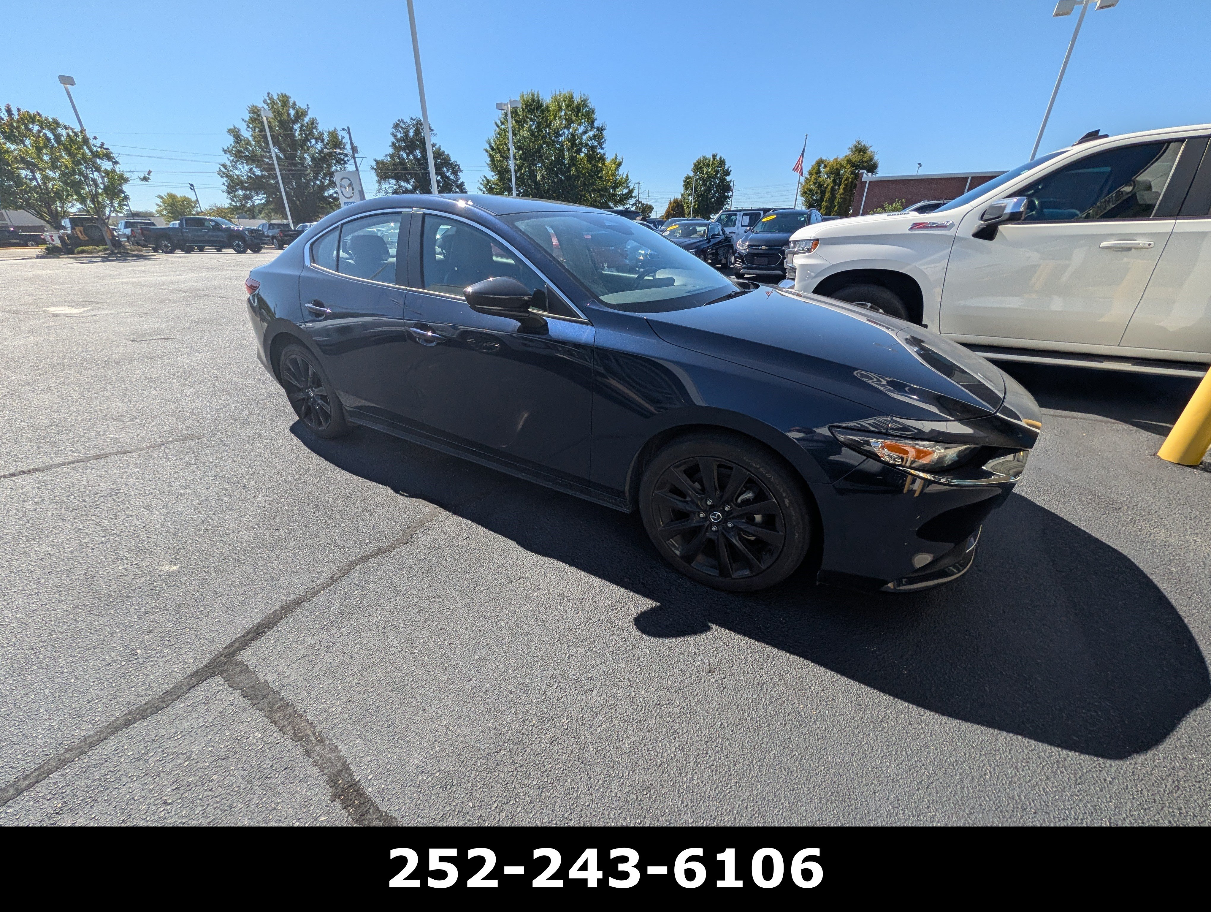 Used 2025 MAZDA MAZDA3 s FWD image 4