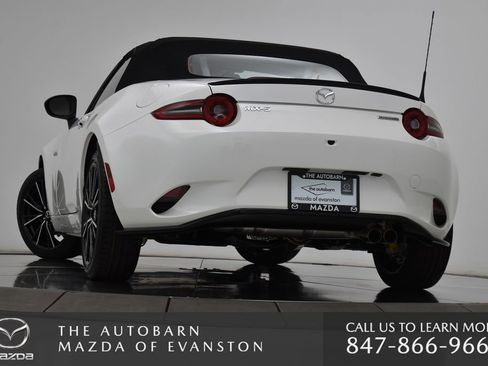 New 2025 MAZDA MX-5 Miata Grand Touring w/ Appearance Package image 9