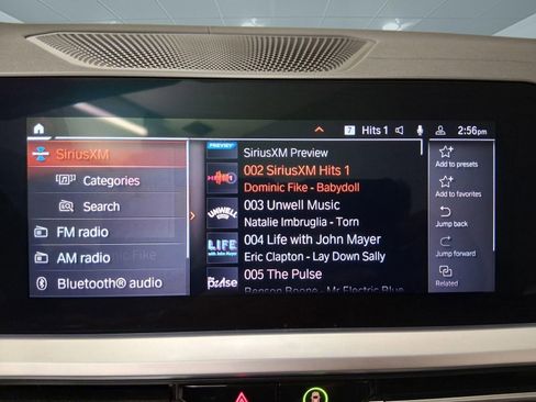 Used 2023 BMW 430i Convertible w/ M Sport Package image 29