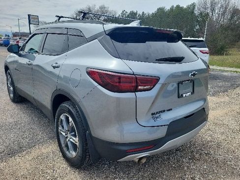 Used 2024 Chevrolet Blazer LT w/ Convenience Package AWD/4WD image 9
