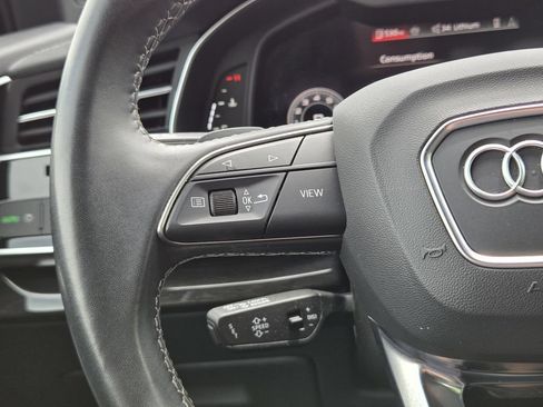 Used 2025 Audi Q7 3.0T Premium Plus AWD/4WD image 25