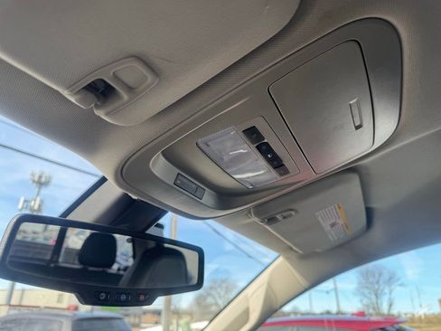 Used 2018 GMC Canyon Denali image 26