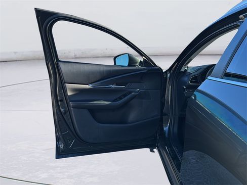 New 2025 MAZDA CX-30 AWD 2.5 S w/ Preferred Package image 26