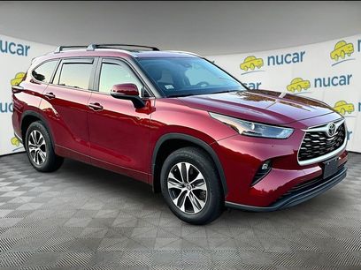 Certified 2024 Toyota Highlander XLE
