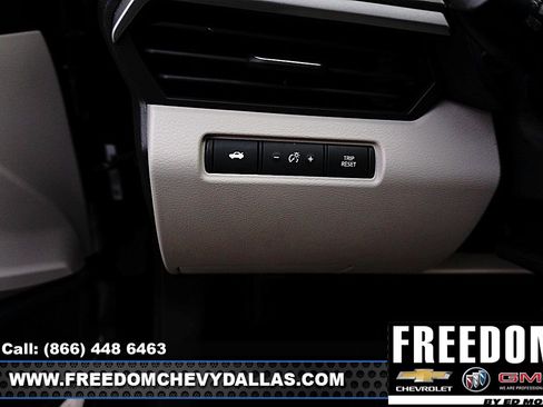 Used 2025 Nissan Altima 2.5 SV image 22