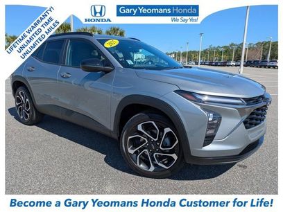 Used 2025 Chevrolet Trax RS w/ Driver Confidence Package