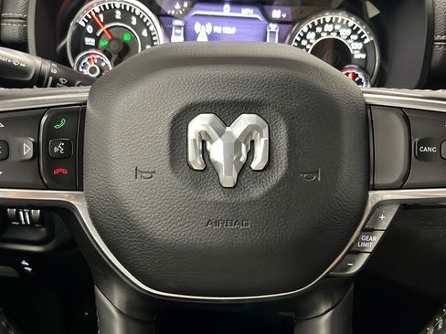 Used 2021 RAM 1500 Laramie AWD/4WD image 16