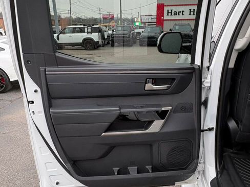 Used 2022 Toyota Tundra Limited image 23