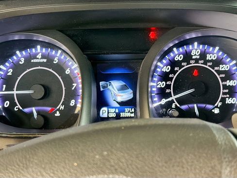 Used 2015 Toyota Avalon XLE image 12