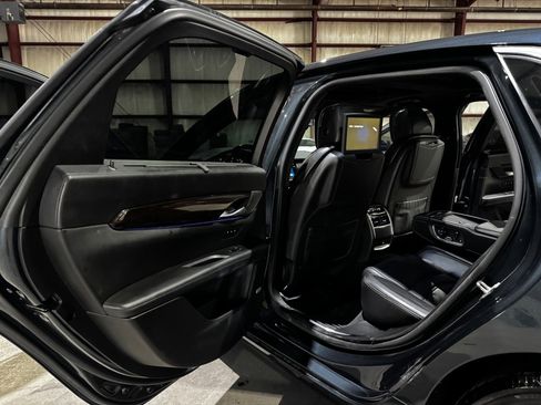 Used 2018 Cadillac CT6 Platinum image 16