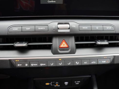 New 2025 Kia K4 LXS image 13