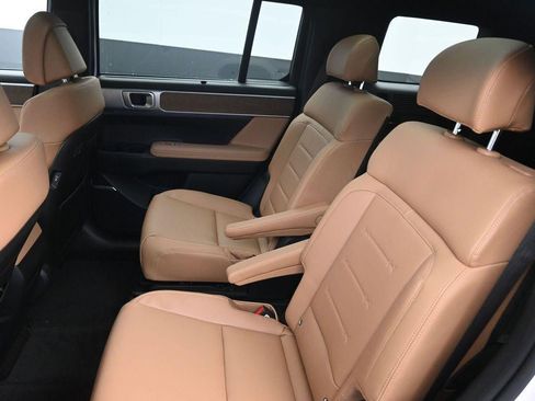 New 2026 Hyundai Santa Fe Limited image 32