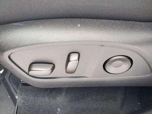 New 2026 Chevrolet Traverse LT image 6