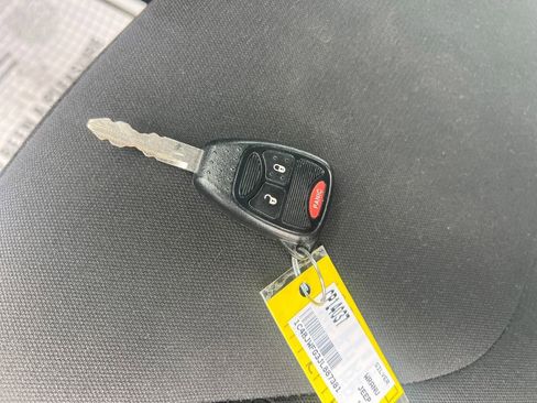 Used 2018 Jeep Wrangler Unlimited Rubicon w/ Cold Weather Group image 28