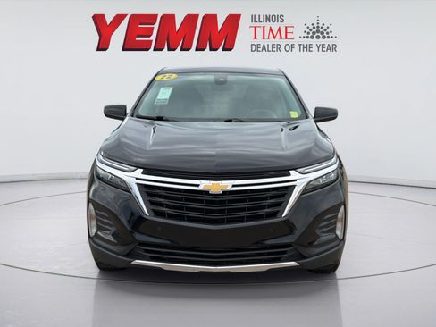 Used 2022 Chevrolet Equinox LT AWD/4WD image 3
