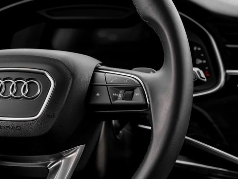 Used 2023 Audi Q7 3.0T Premium Plus image 17