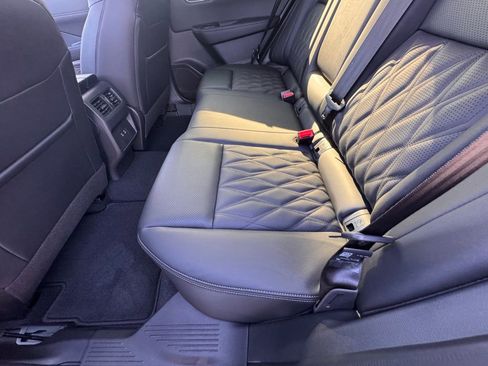 New 2026 Nissan Rogue Platinum AWD/4WD image 12