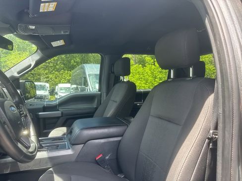 Used 2020 Ford F150 XLT w/ Equipment Group 302A Luxury AWD/4WD image 13