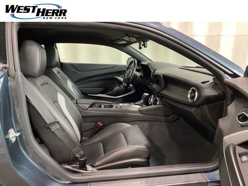 Used 2019 Chevrolet Camaro LT w/ RS Package image 10
