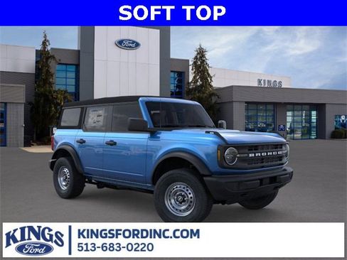New 2025 Ford Bronco 4-Door image 7