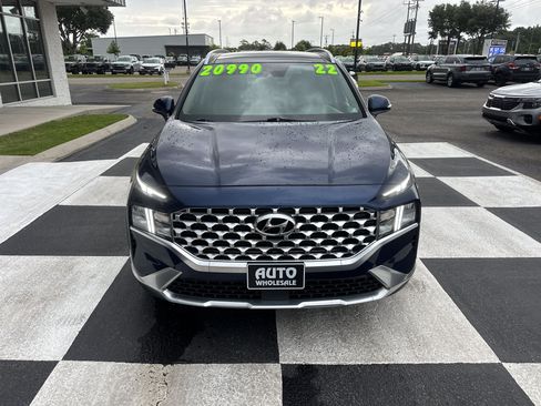 Used 2022 Hyundai Santa Fe SEL w/ Convenience + Premium Package FWD image 2