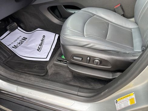 Used 2018 Buick Enclave Premium w/ LPO, Hit The Road Package image 17