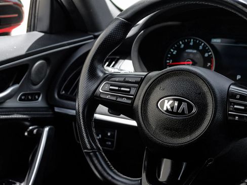 Used 2021 Kia Stinger GT2 RWD image 25