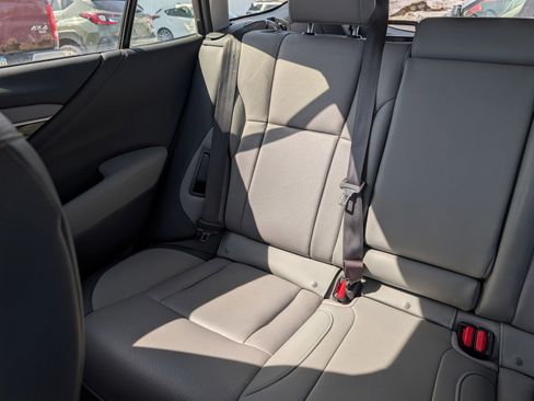 Used 2024 Subaru Outback Limited image 12