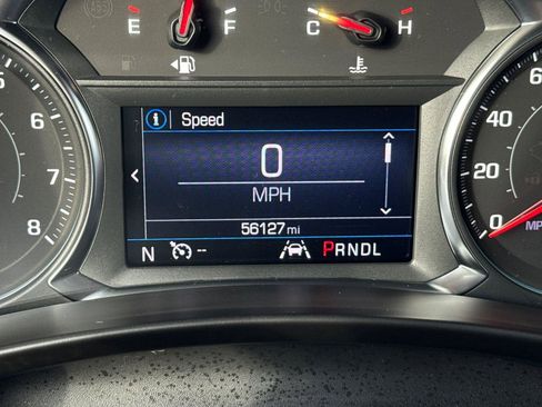 Used 2023 Chevrolet Equinox LT FWD image 3