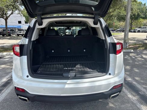 Used 2023 Acura RDX w/ Technology Package FWD image 32