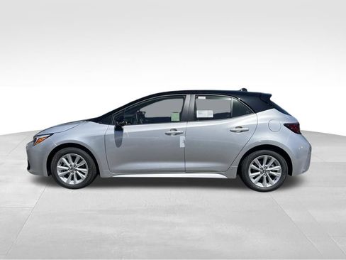 New 2026 Toyota Corolla SE FWD image 2