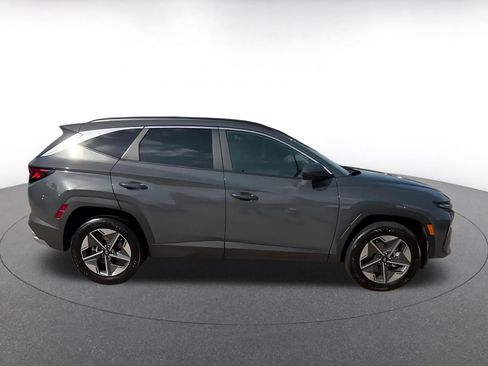 Used 2026 Hyundai Tucson SEL AWD/4WD image 16