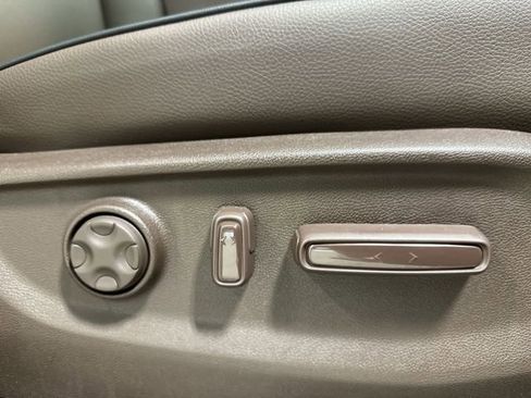Certified 2025 Honda Odyssey Touring image 31