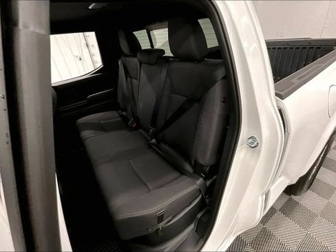 Used 2025 Toyota Tacoma SR5 AWD/4WD image 24
