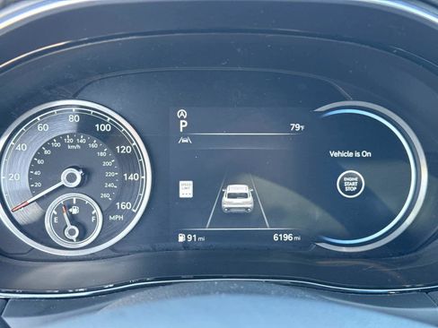 Used 2025 Genesis GV70 3.5T Sport image 27