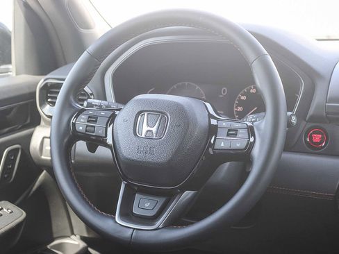 Used 2024 Honda Pilot TrailSport image 16