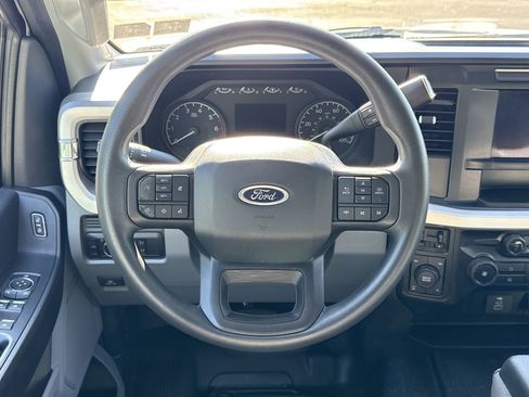 Used 2024 Ford F250 XL w/ XL Driver Assist Package AWD/4WD image 12