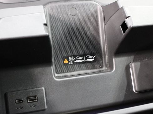 Used 2025 GMC Sierra 2500 Denali image 71