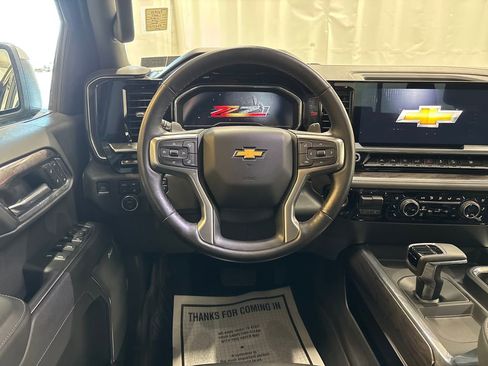 Used 2023 Chevrolet Silverado 1500 LTZ w/ LTZ Premium Package AWD/4WD image 13