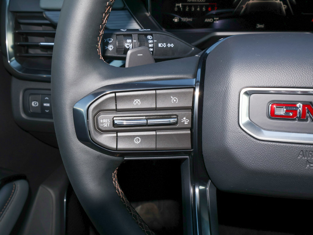 New 2027 GMC Acadia AT4 w/ Luxury Package AWD/4WD image 25