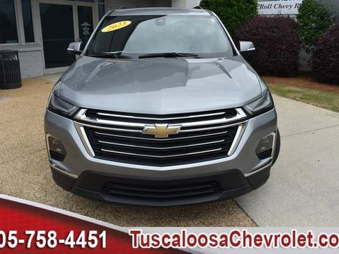 Used 2023 Chevrolet Traverse LT FWD image 4